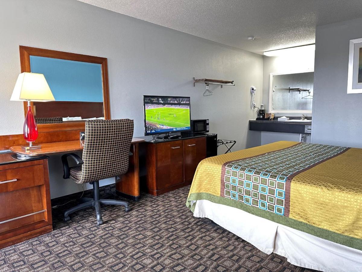 Lakes Inn Warsaw Luaran gambar